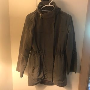 Gray/green Fillmore rain jacket/anorak